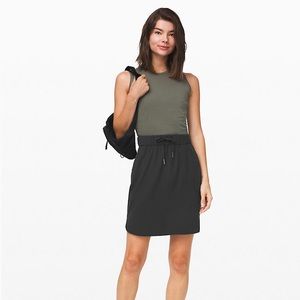 Lululemon On The Fly Skirt (black)
